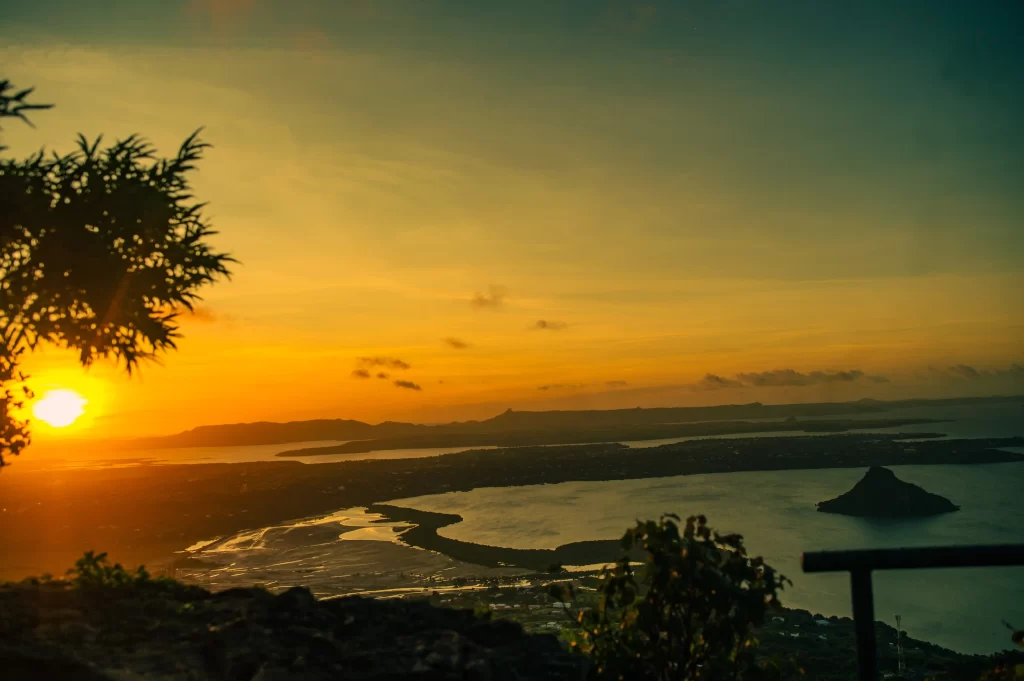 Coucher du soleil (8)-Montagne-des-Français-Anosiravo